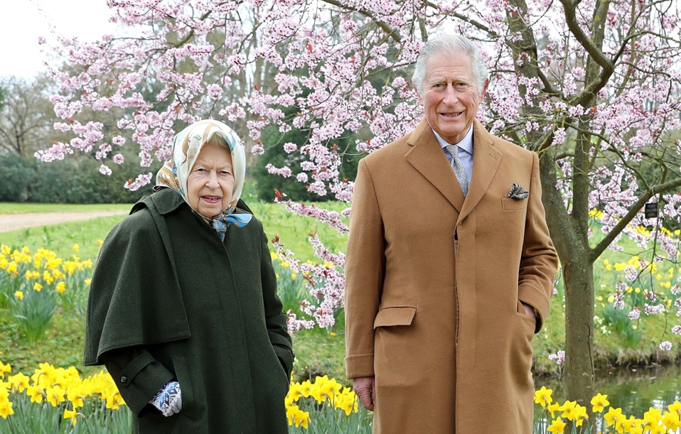 拒穿皮草、種百萬棵樹：英國女王一生這樣愛地球！