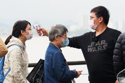 全民總動員,讓台灣成為全球防疫模範生。 全民總動員,讓台灣成為全球防疫模範生。