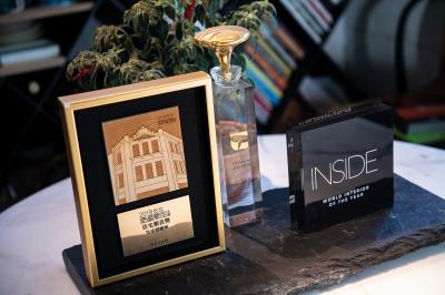 為老屋按下播放鍵，邱柏文設計的「Living Lab生活實驗所」拿下2019年INSIDE世界室內設計節住宅類首獎及年度大獎。