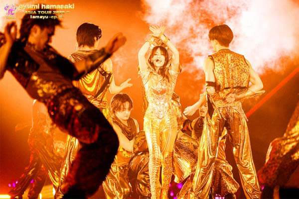 �رT�B�W���}�۫o�Q�ۥd�G�o�����i�ЧA�d�� court�Bsnub�Bretaliation