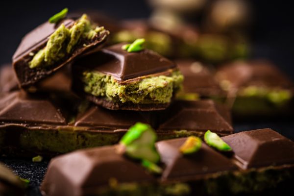 ���I�ɪ��s�d�� �}�ߪG�����ŧ Going Nuts over Pistachios