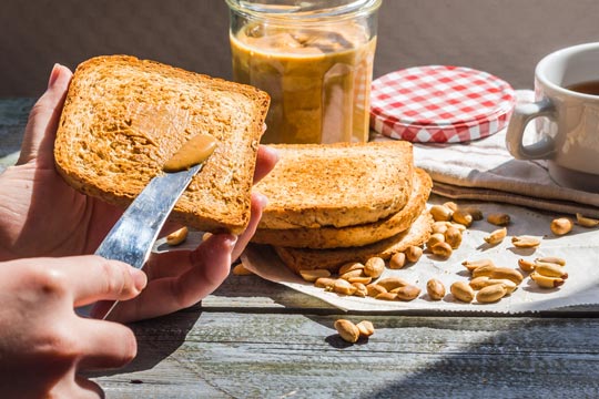 檾h Peanut Butter: From Fad Diets to Store Shelves