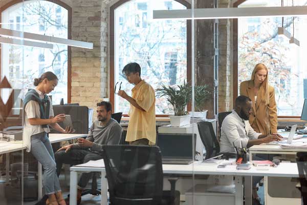 ^ʮaqĥζgT 200 UK Companies Adopt Four-Day Workweek